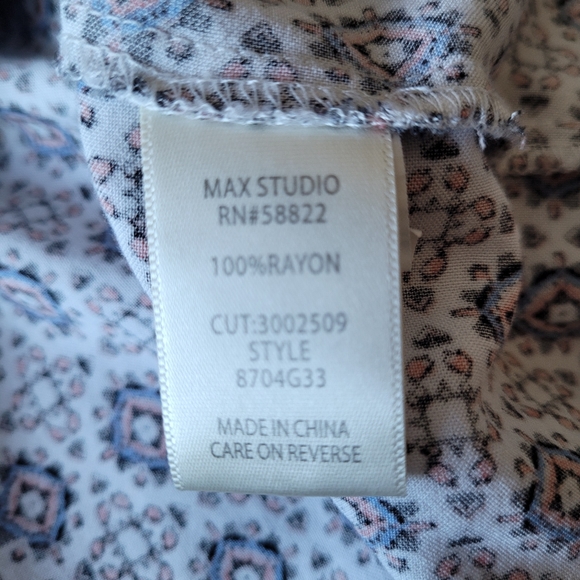 Max Studio blouse - Picture 4 of 5